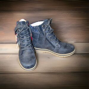 CLIFFS BY WHITE MOUNTAIN Women's Kaylee Boot Size 7